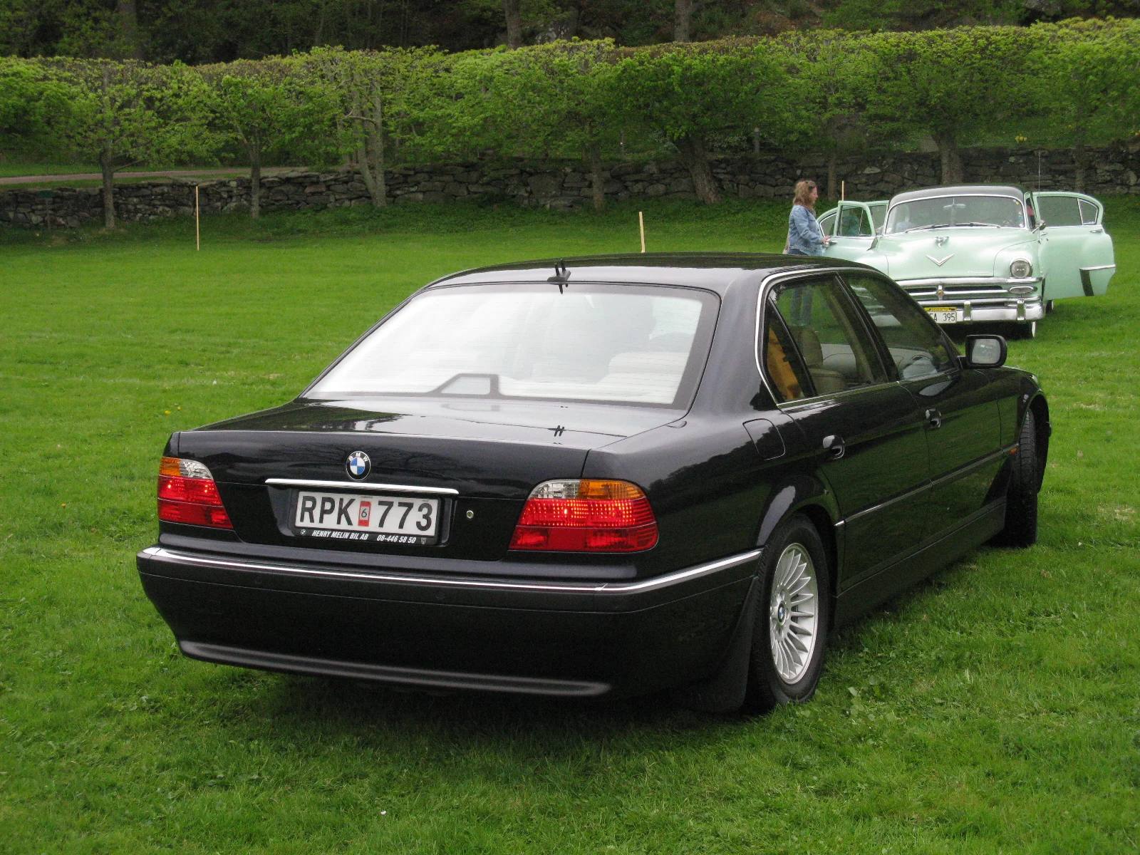 728i