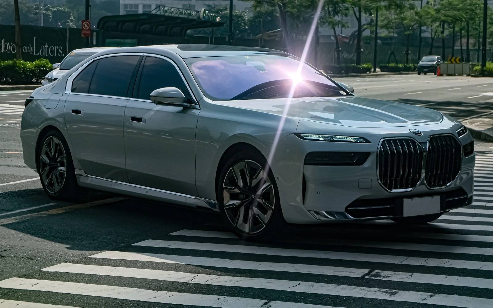 xDrive60