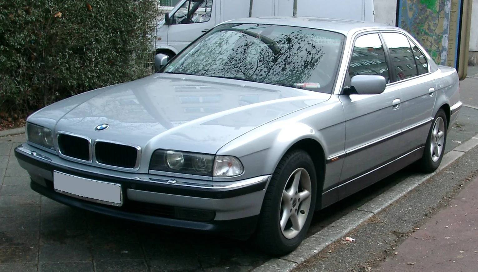 730d