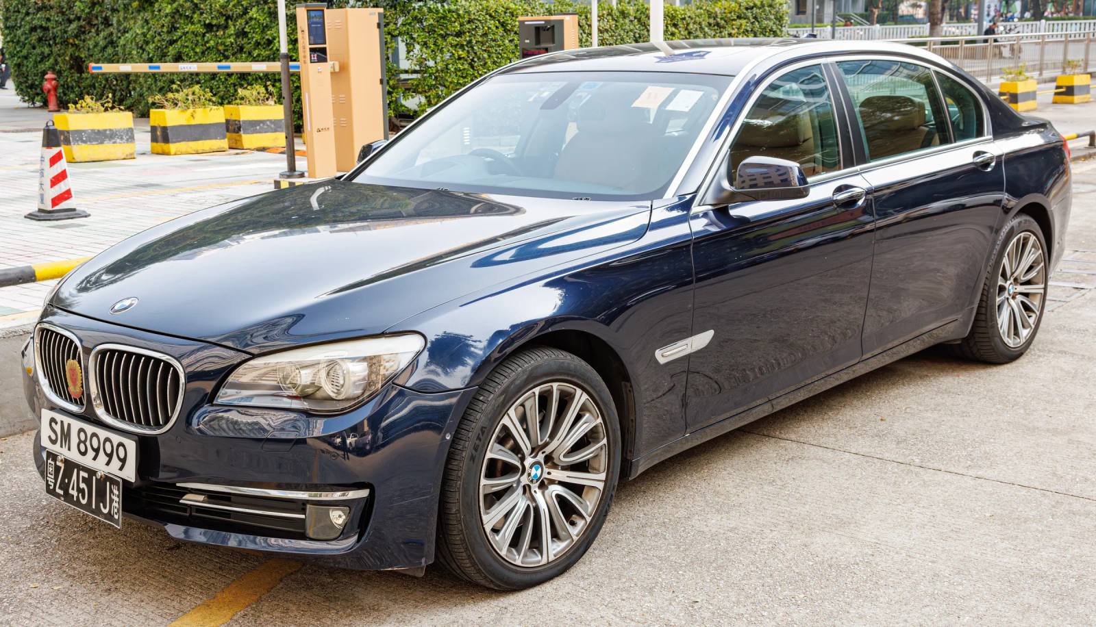 760Li
