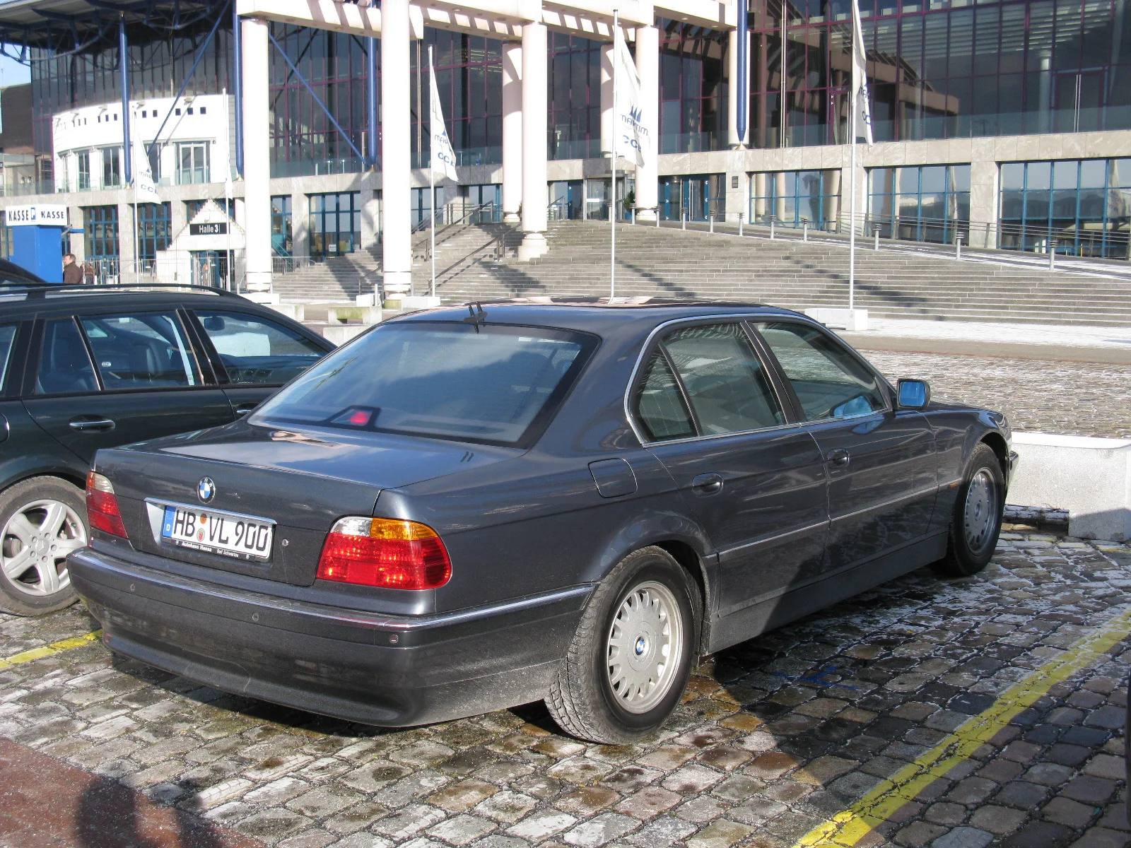 728i