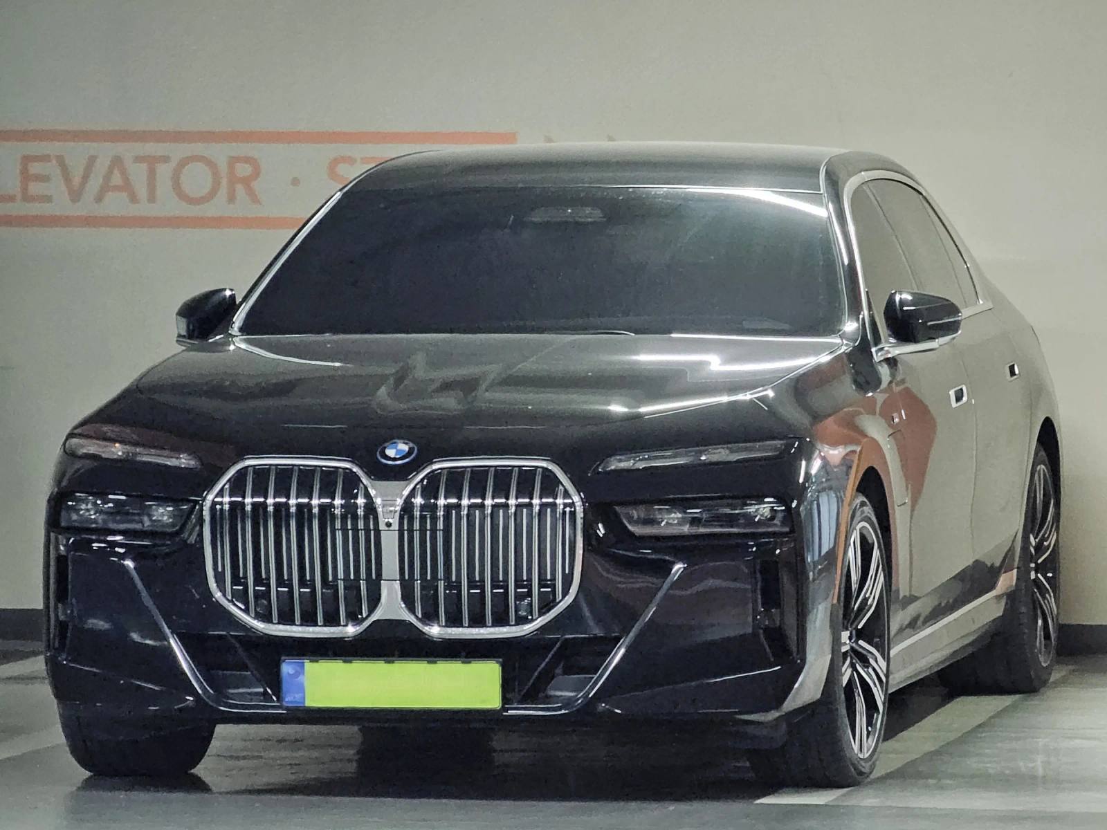 M70 xDrive