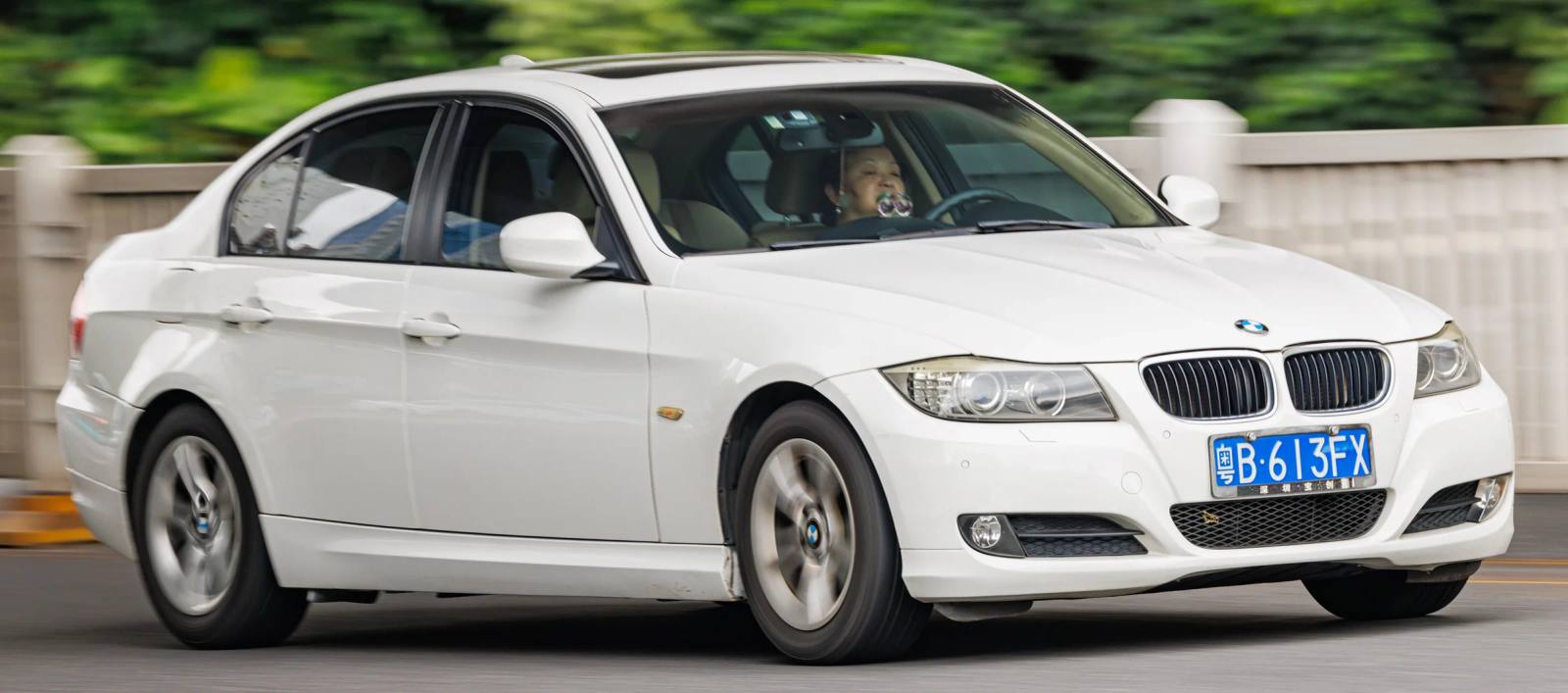 330d