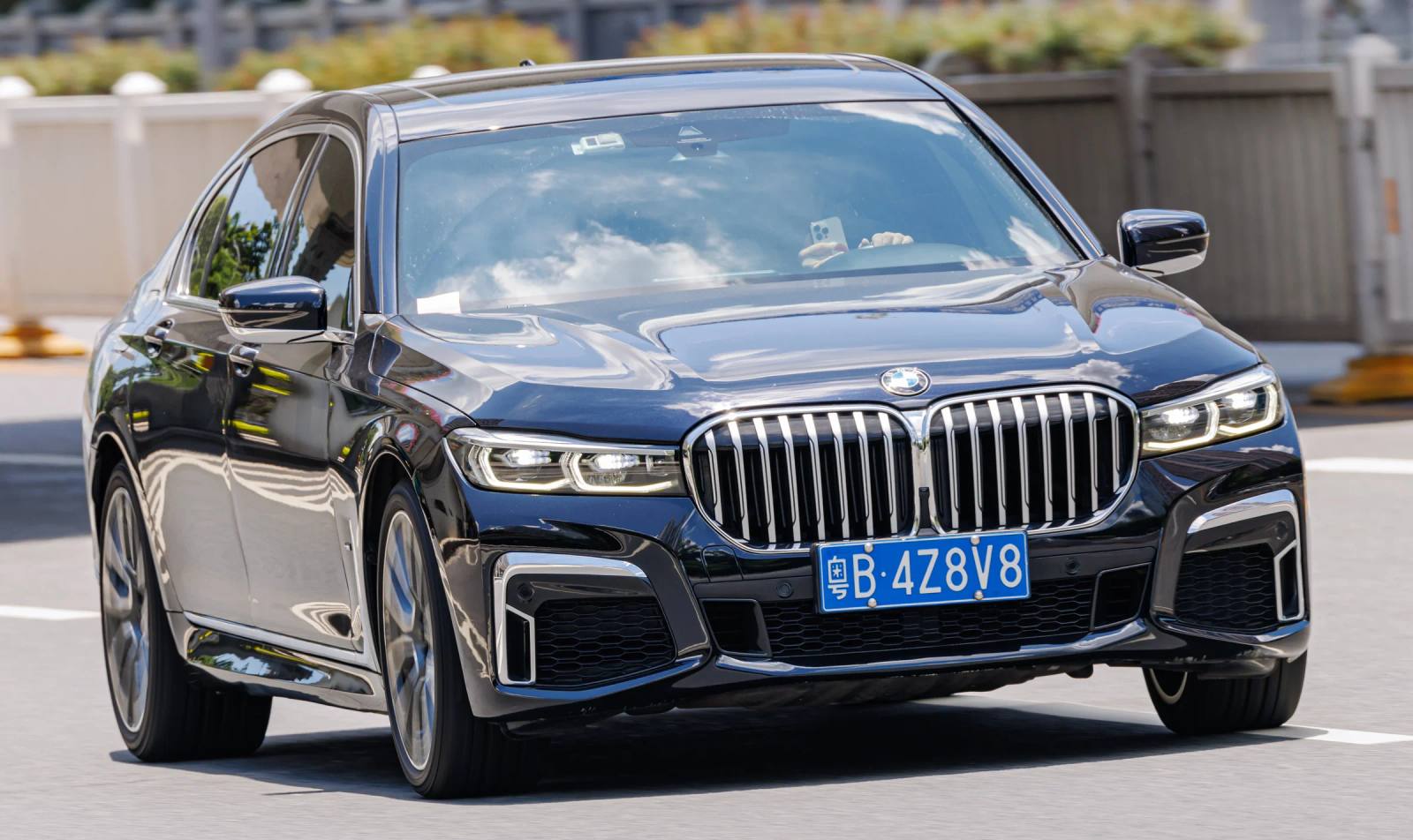 M760Li xDrive