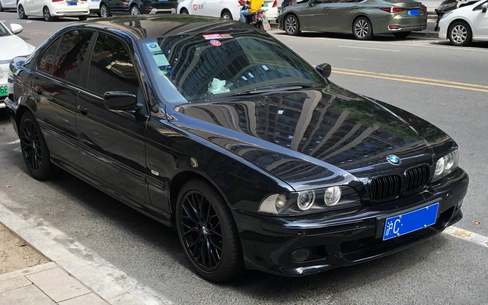 520i