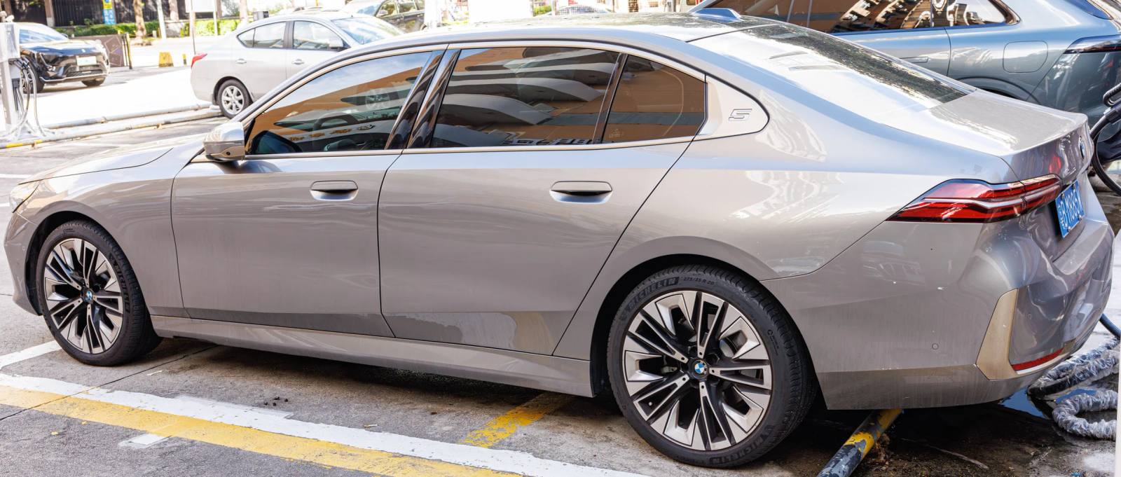 520i