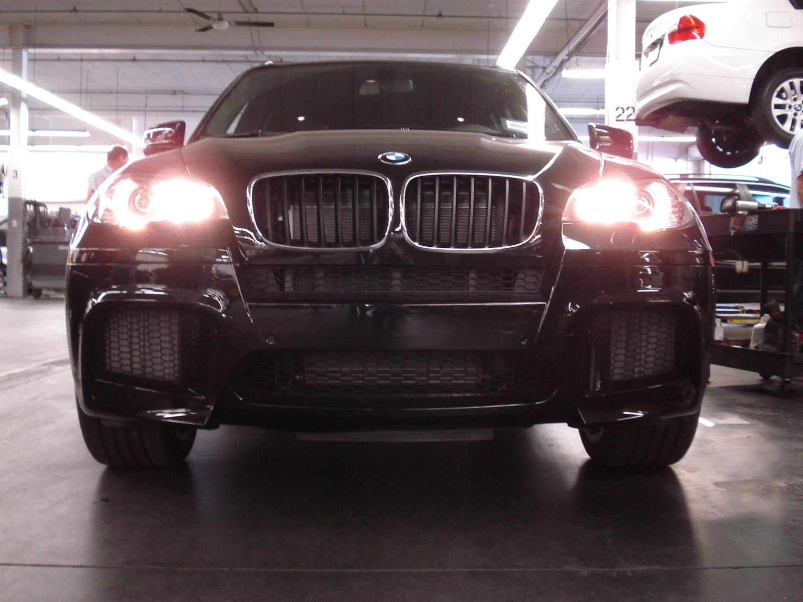 xDrive50i