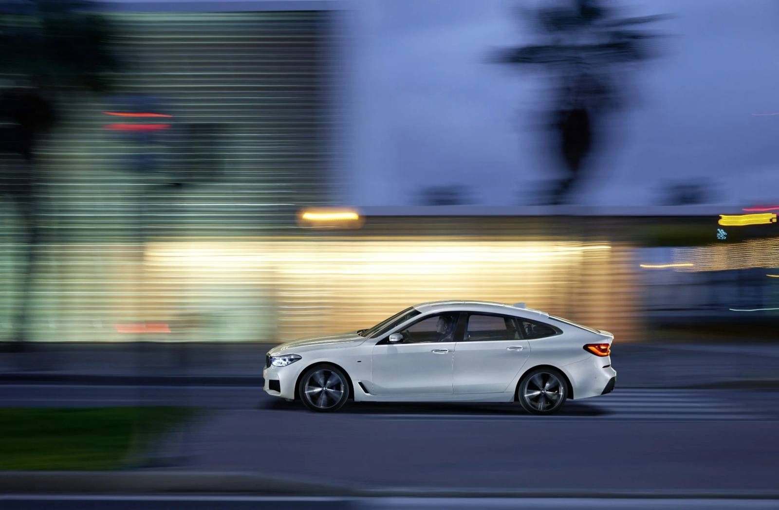 650i