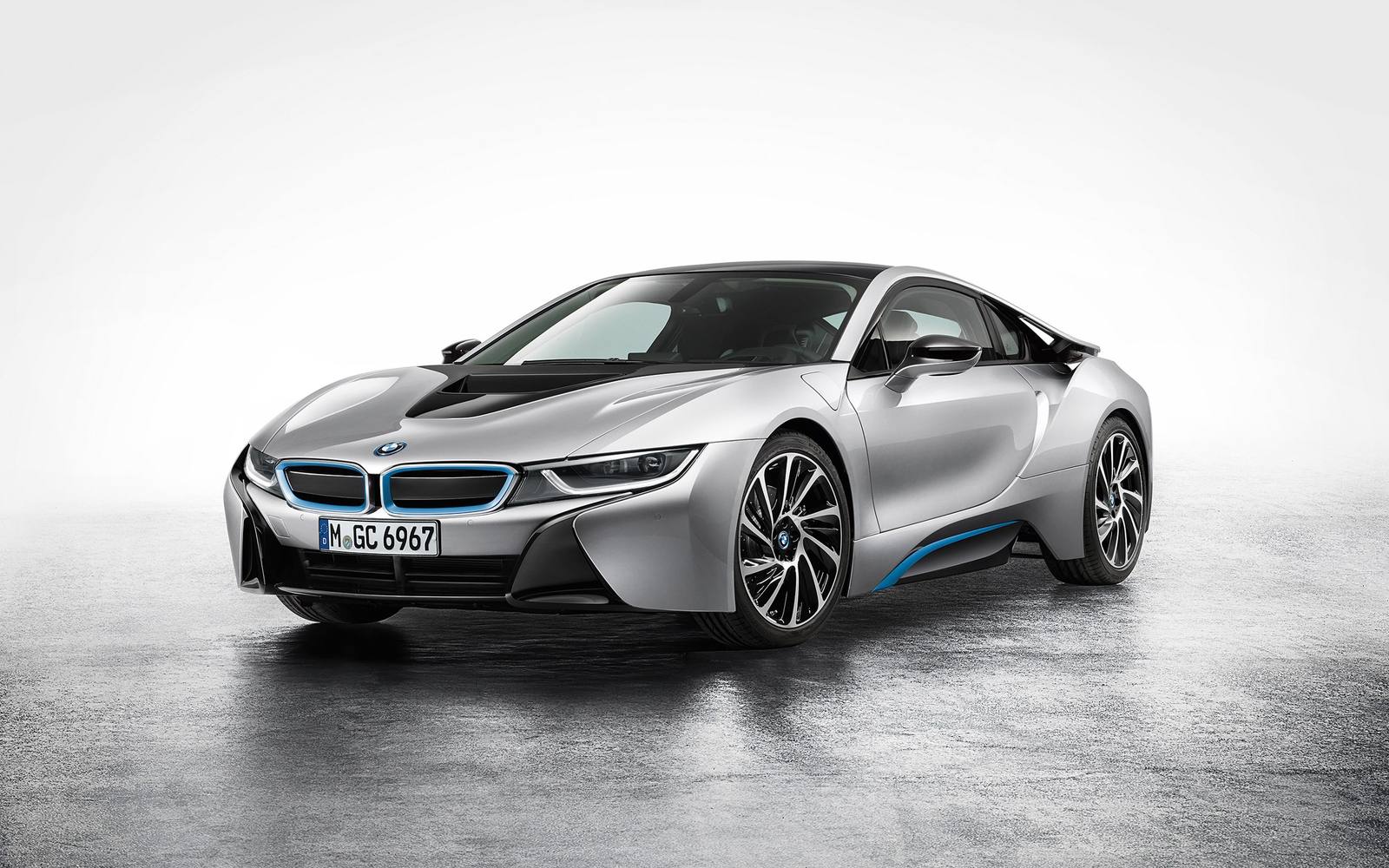 i8