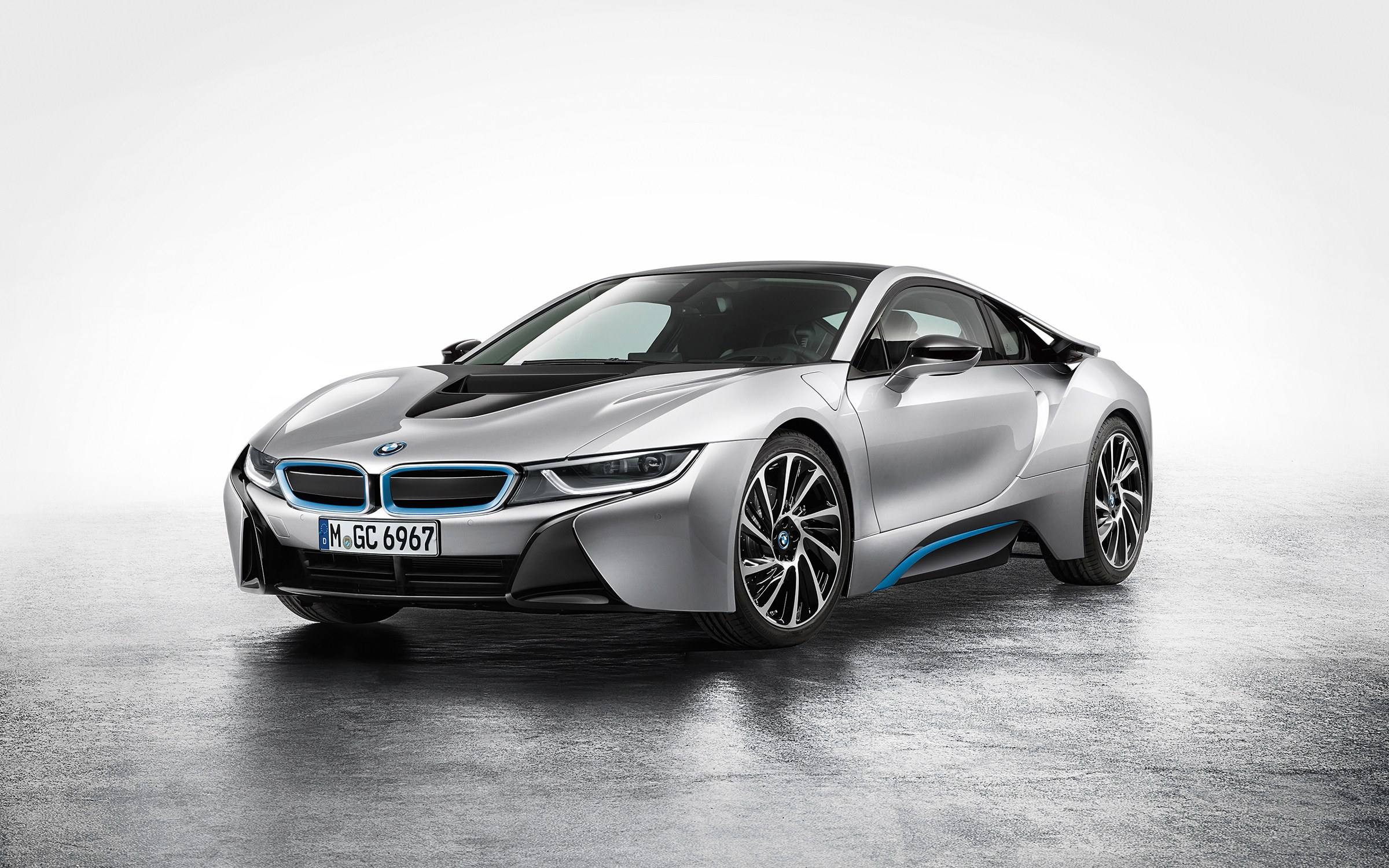 i8