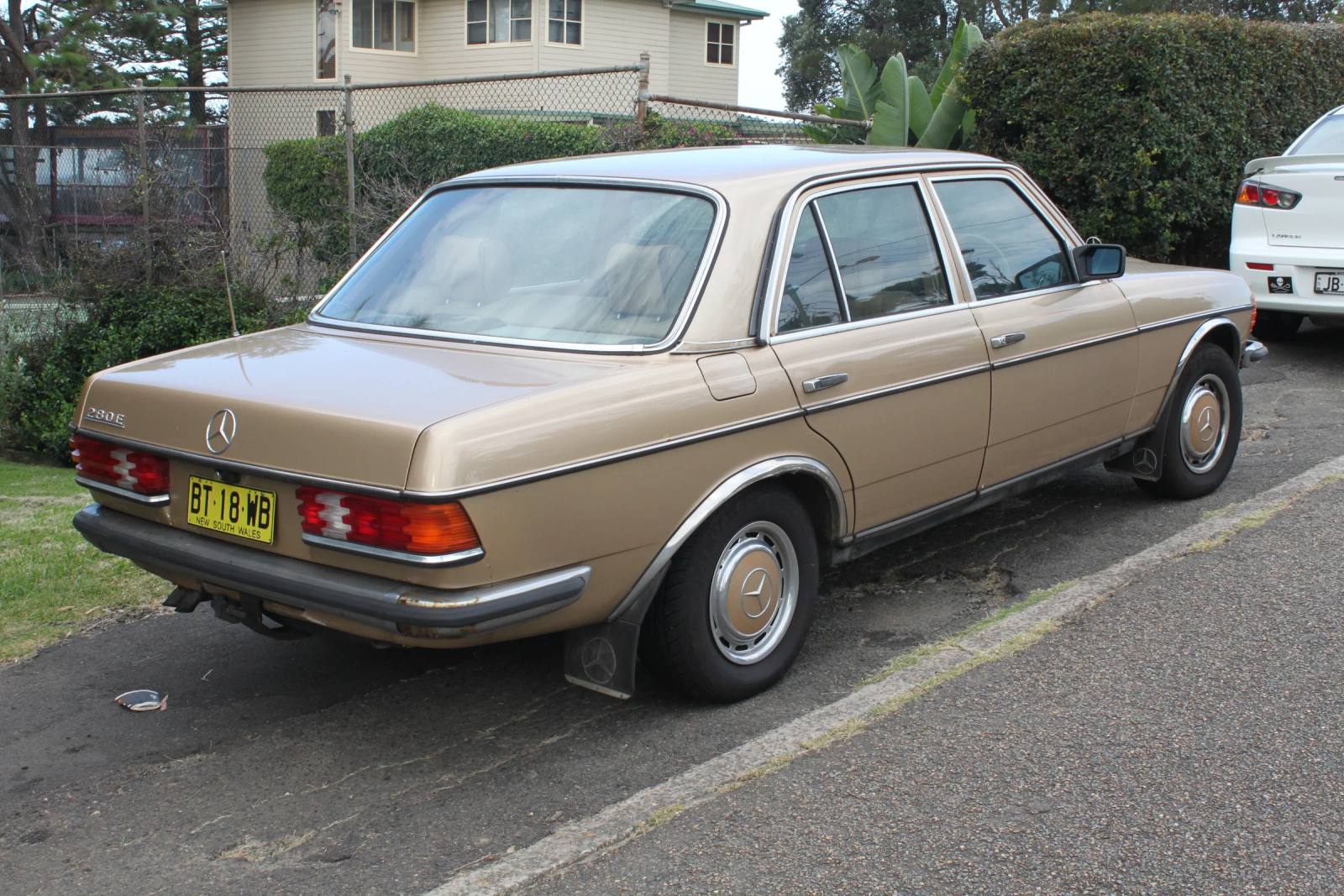 280 E