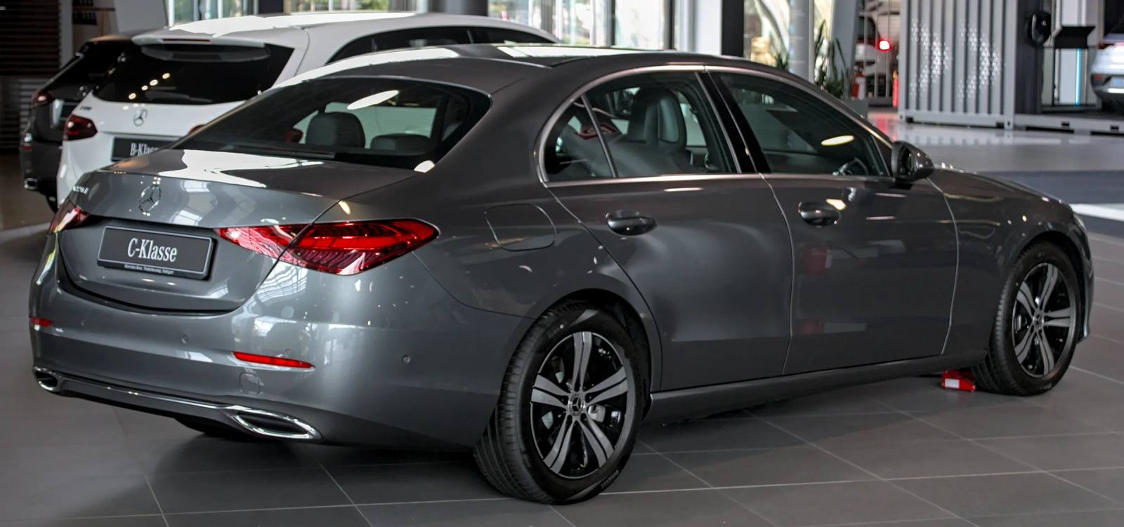 C 300