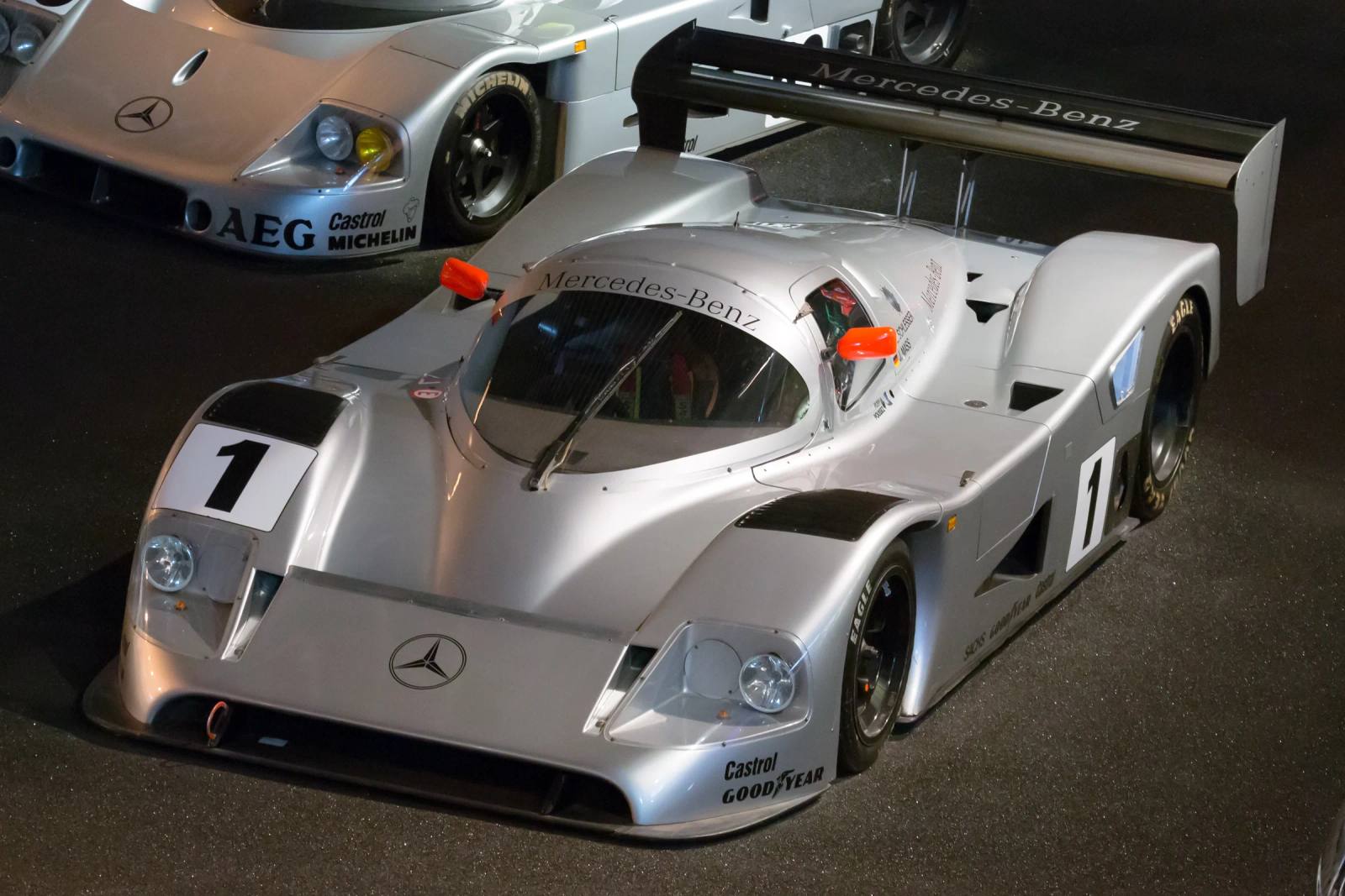 C11
