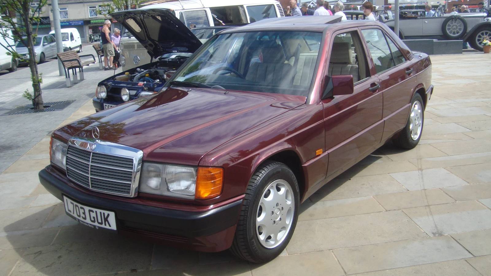 190 E