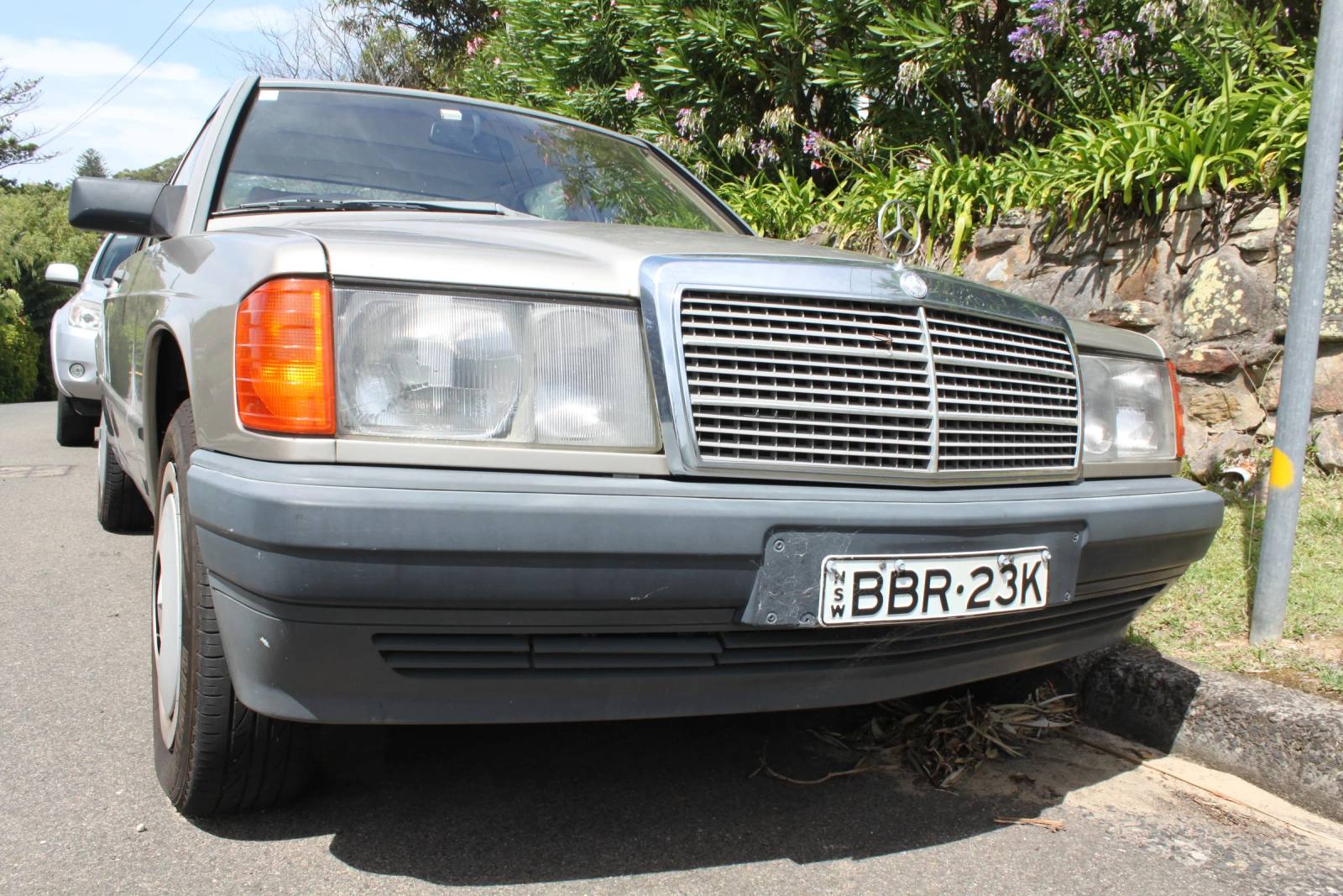 190 E 2.6
