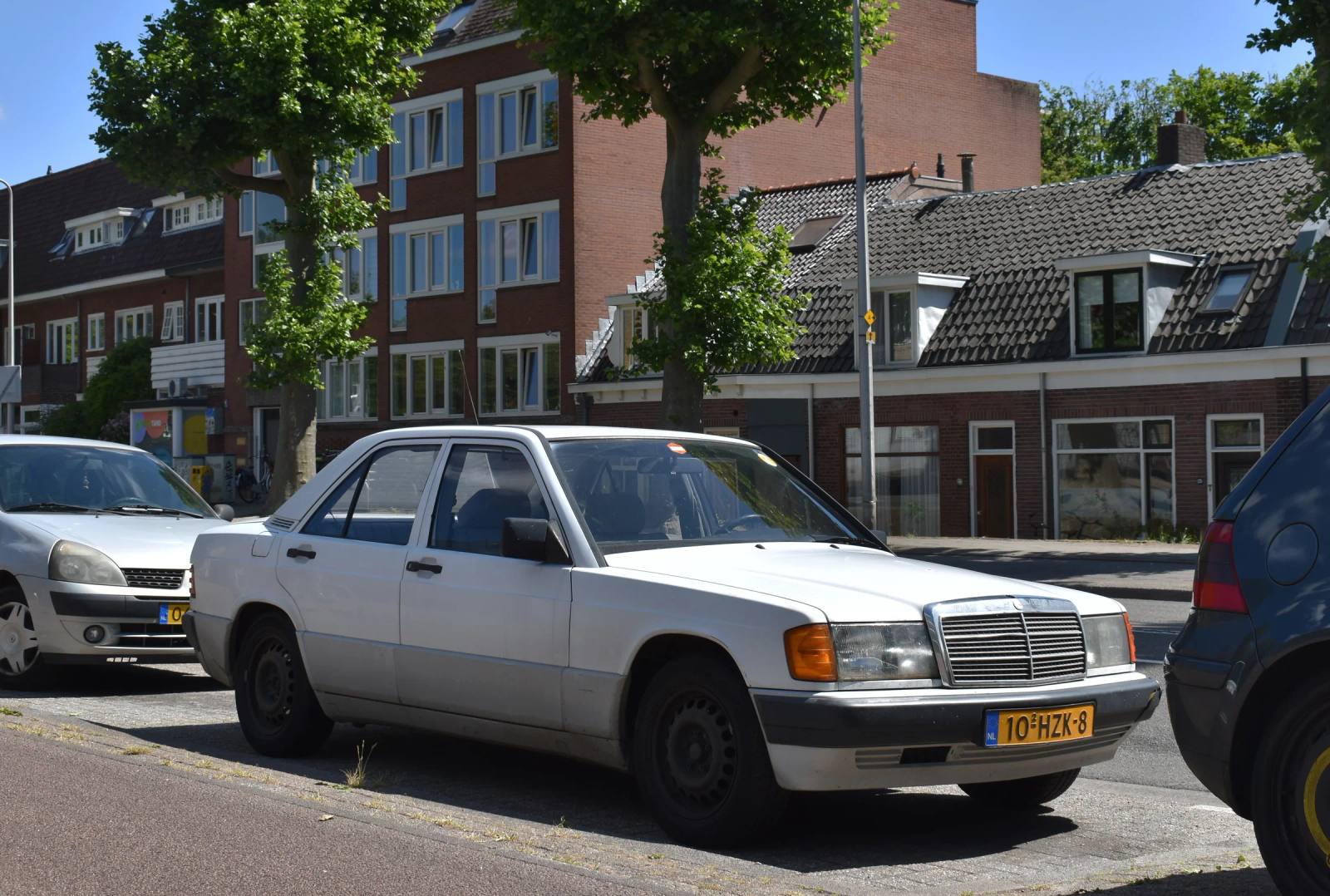 190 E 1.8