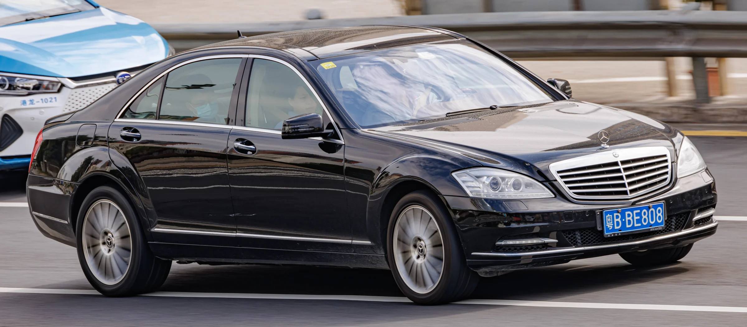S 600