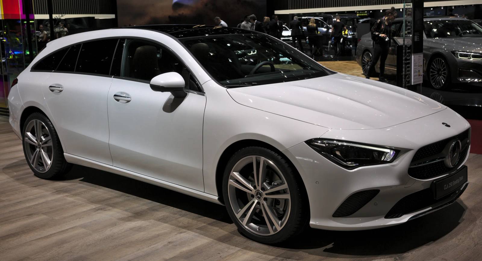 CLA 250+ Shooting Brake