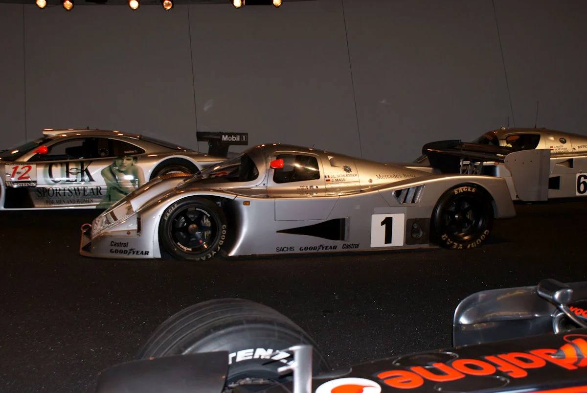 C11