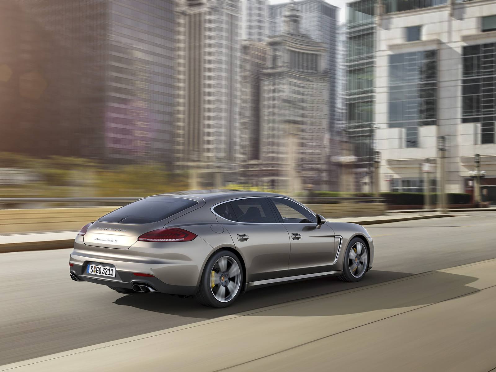 Panamera 4